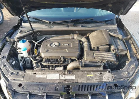 2015 Volkswagen Passat 1.8T Sel Premium из США, поврежденный, VIN 1VWCT7A39FC035792